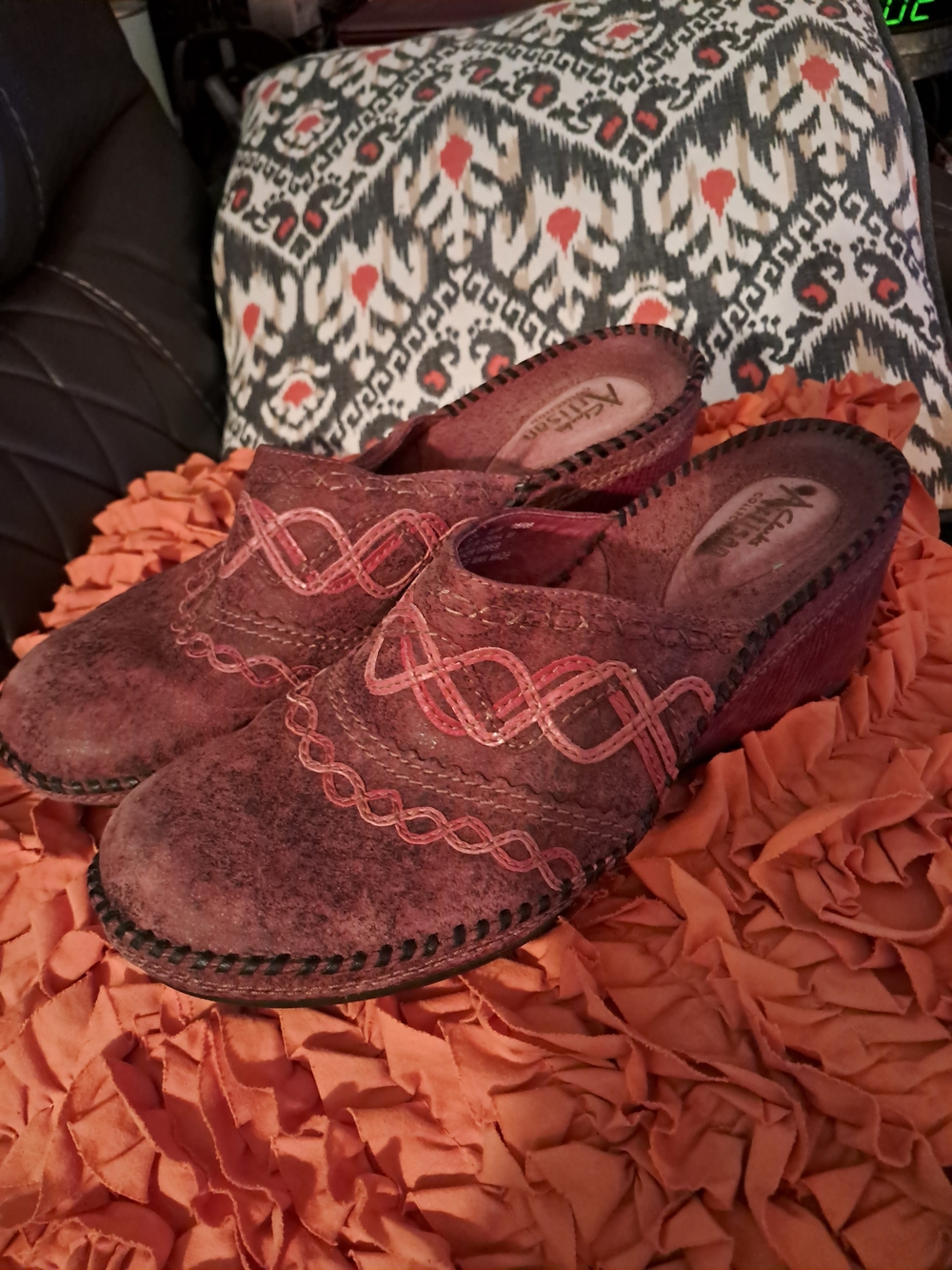 Artisan Brown Suede-Look Wedge Mules with Pink Accent Embroidery
